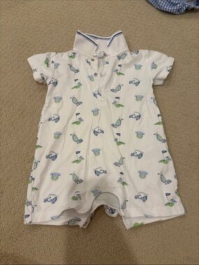 Kissy kissy 9 months EUC. Never dried in dryer